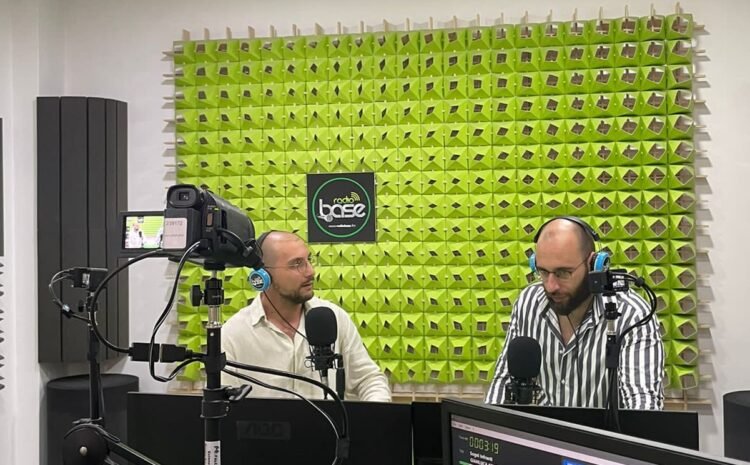  Intervista Radio Base